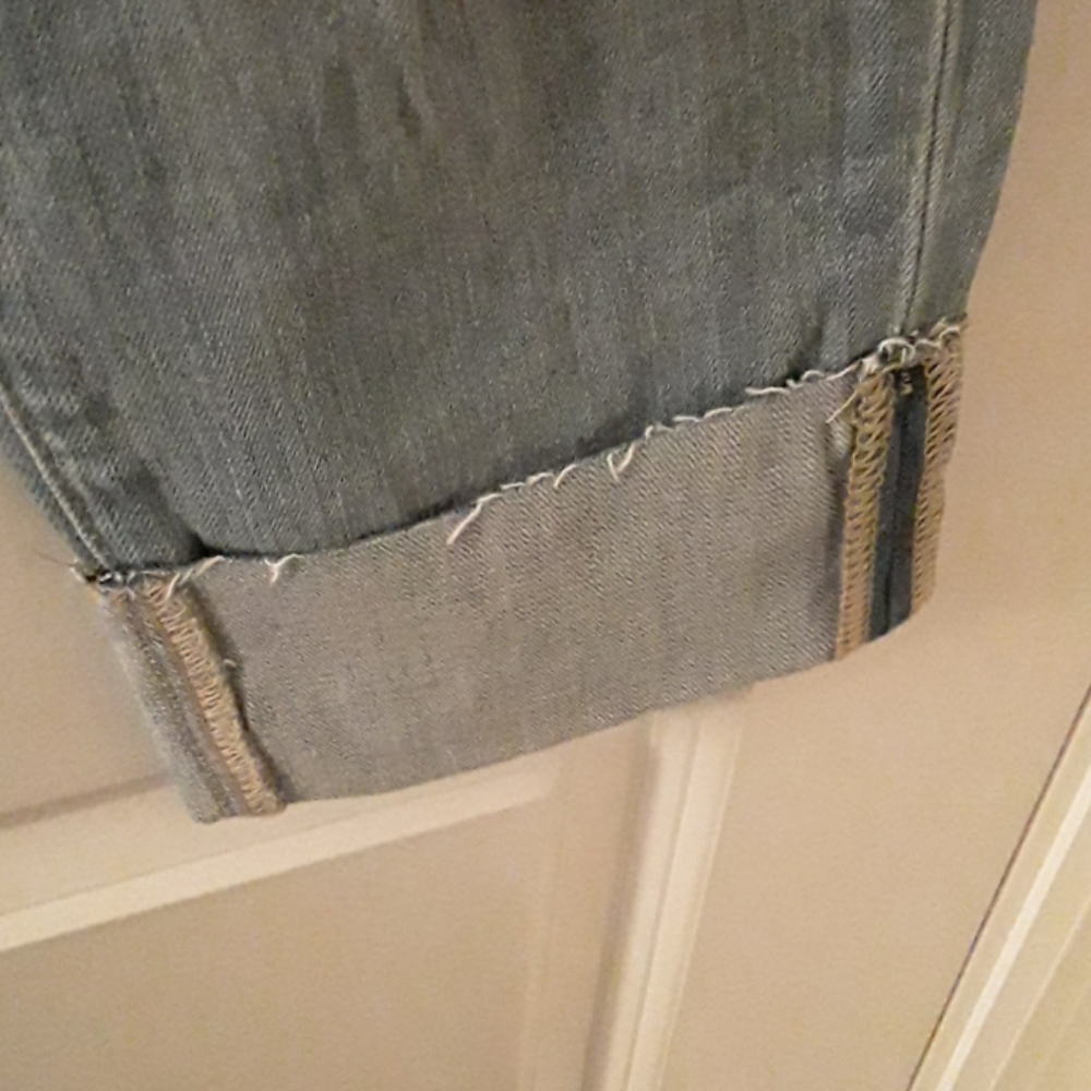 Jeans - Picture 2 of 3